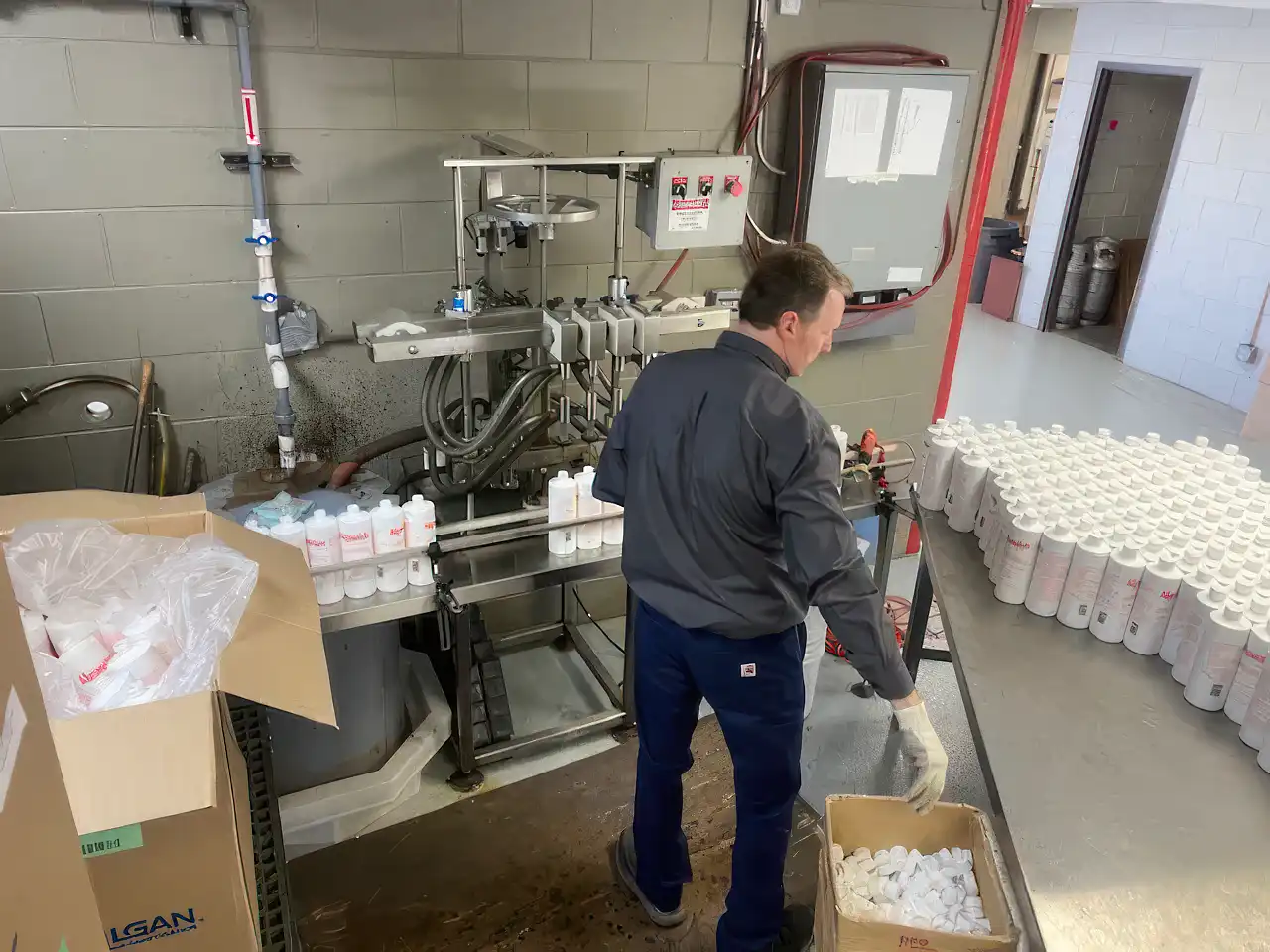 photo of silver algaedyn being filled in the Evanston IL factory